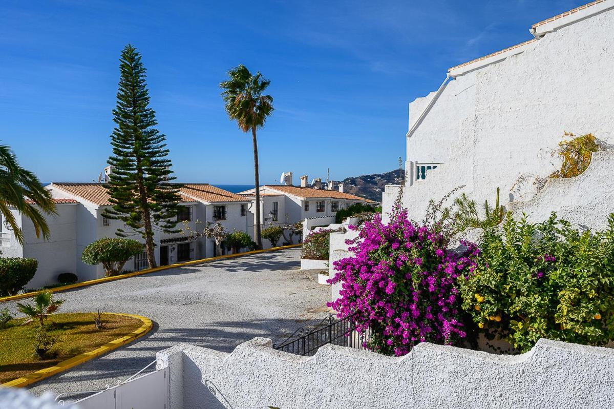 Casa Yaya Nerja Apartment Exterior foto